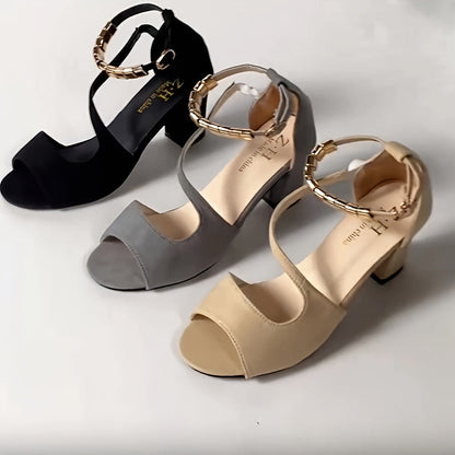 Dam Sandaler med Blockklack och Modern Ankelrem – Eleganta Festsandaler för Kvinnor