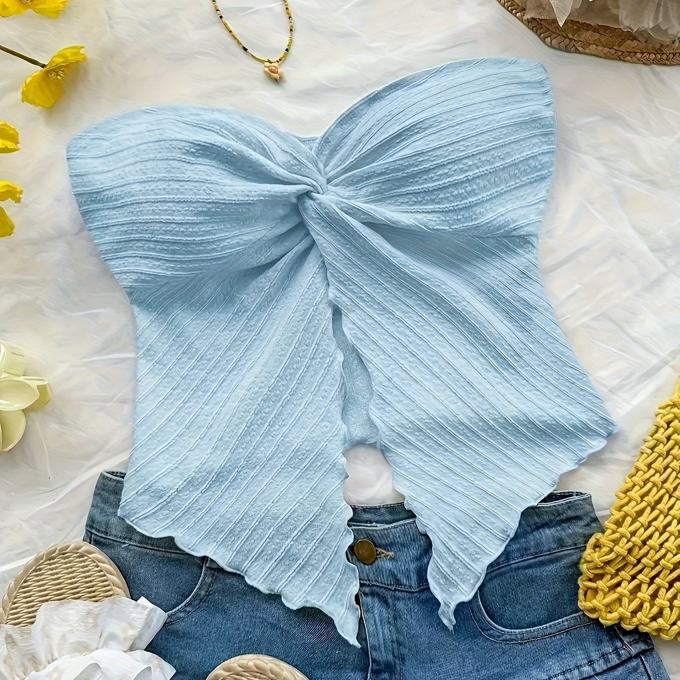 Dam Halterneck Top Handkerchief Skuren – Trendig Sommartopp för Fest och Semester