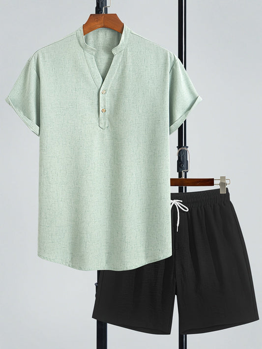Herrset – Modern kortärmad Henley-tröja och avslappnade shorts – Perfekt för sommar och semester