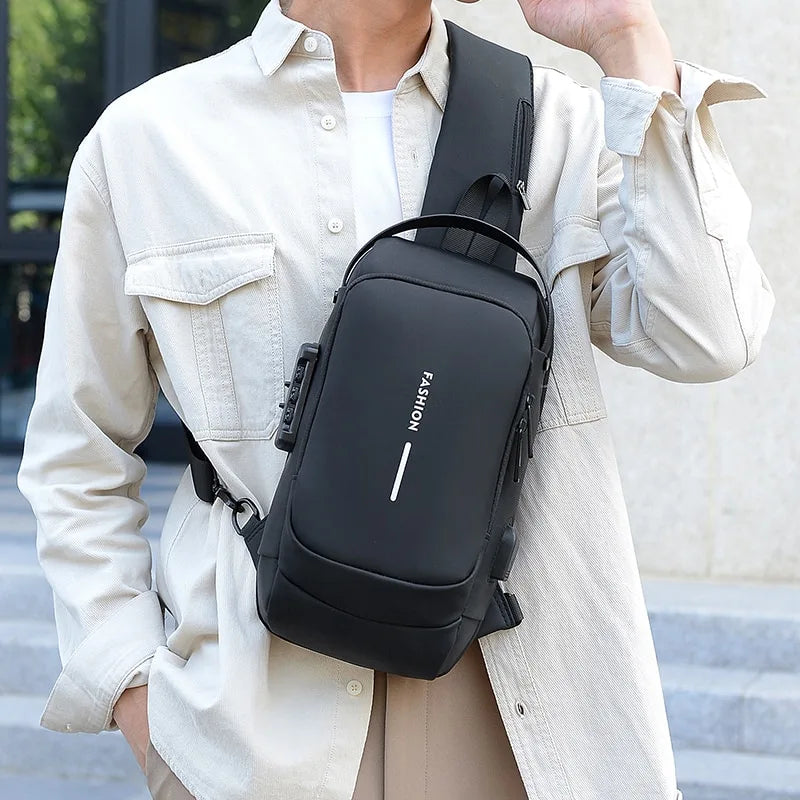 Charlotte – Unisex Anti-stöld Crossbody-väska med Laddare