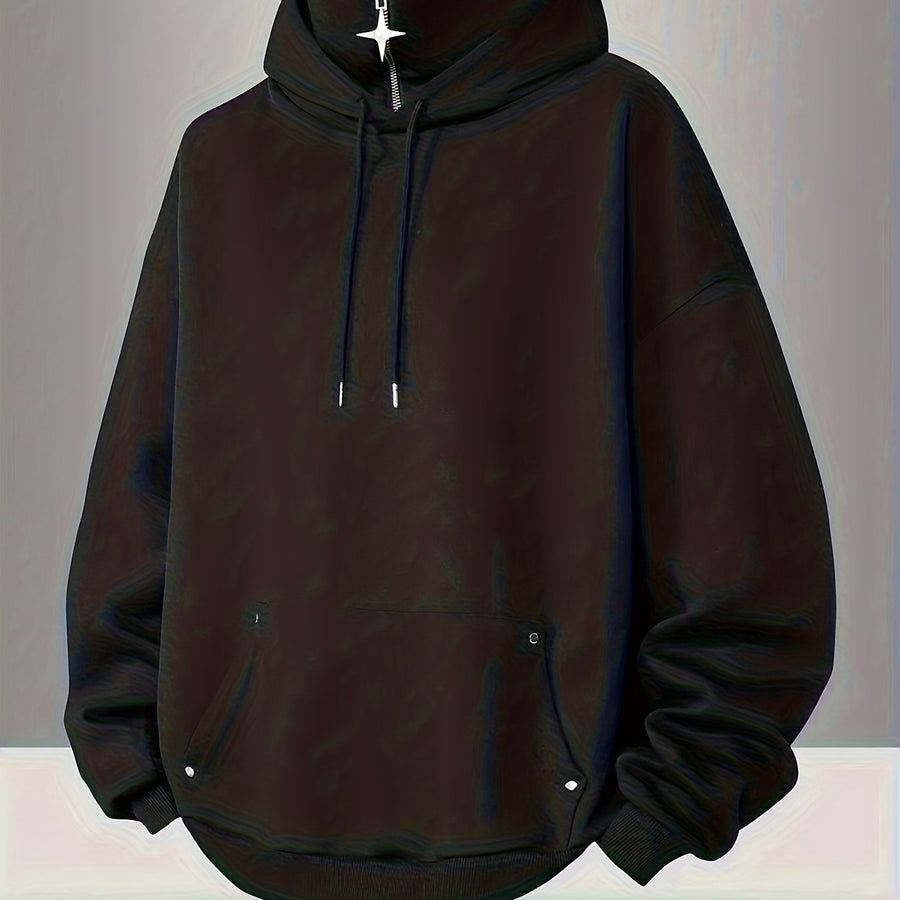 Svart hoodie med hög krage, dragkedja och huva, oversized modell med fickor