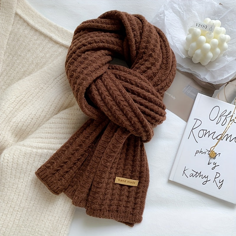 Stickad Halsduk med Ribbad Textur