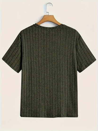 Herr T-shirt med trendigt ribbat mönster och avslappnad passform – Perfekt för vardag och stilrena lager på lager-outfits