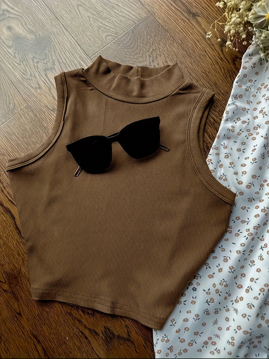 Dam Set med Ärmös Topp och Blommig Kjol – Trendig Tvådelad Outfit för Vår och Sommar