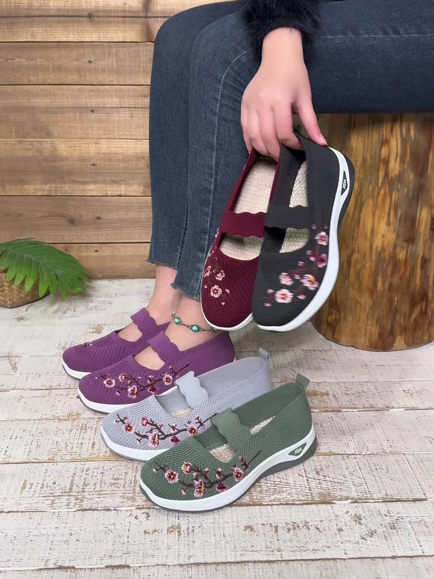 Dam Sneakers Mary Jane med Broderi och Lätt Komfort För Vardagsbruk