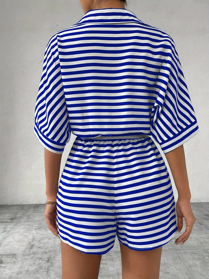 Dam Playsuit med Randigt Mönster och Avslappnad Passform – Perfekt för Sommar och Fritid