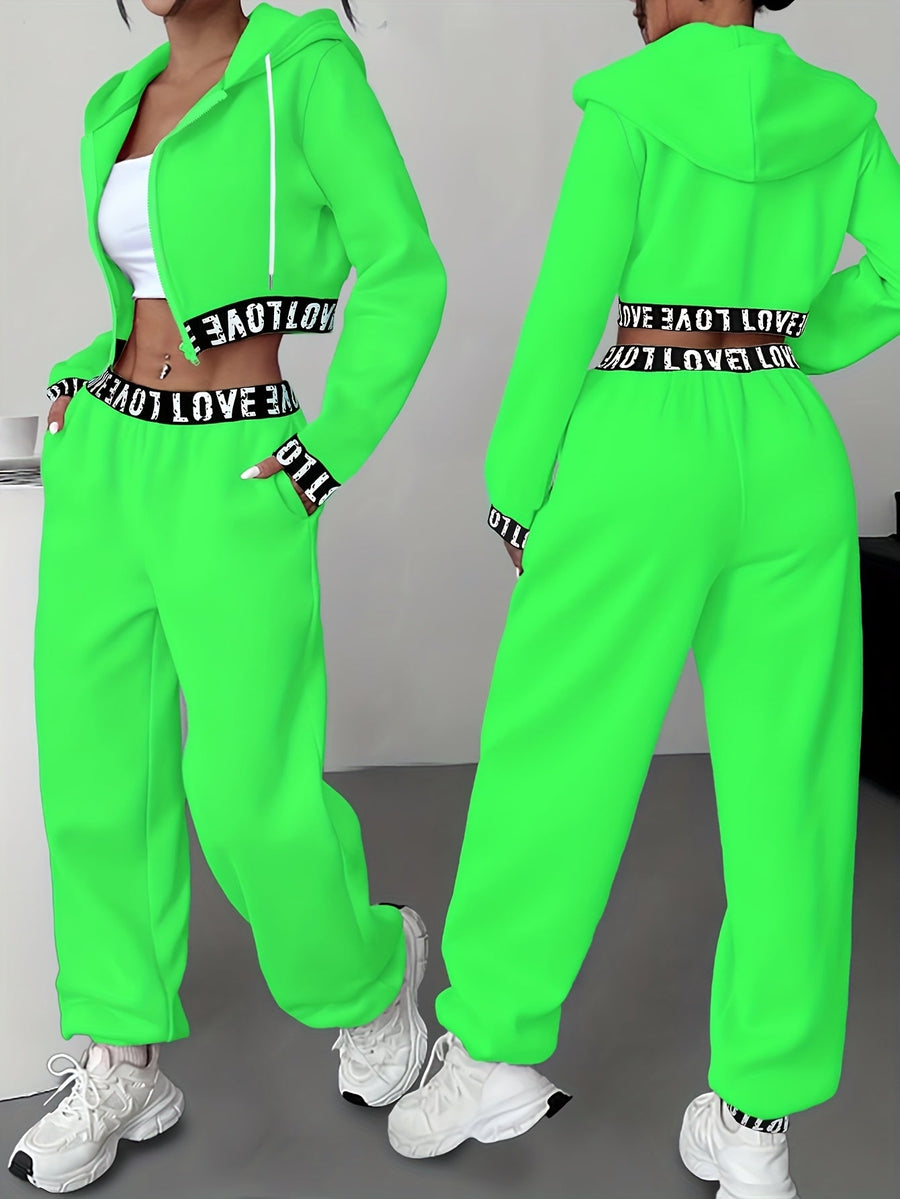 Dam Träningsset Crop Hoodie och Joggingbyxor med Hög Midja, Bokstavsmönster