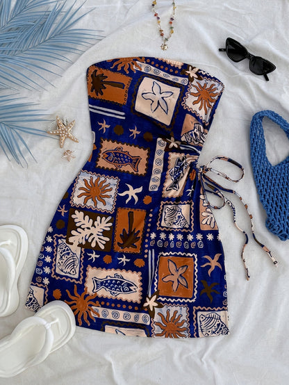 Dam Strandklänning Med Bandeau-Design Och Tropiska Motiv – Perfekt För Semester Och Sommar