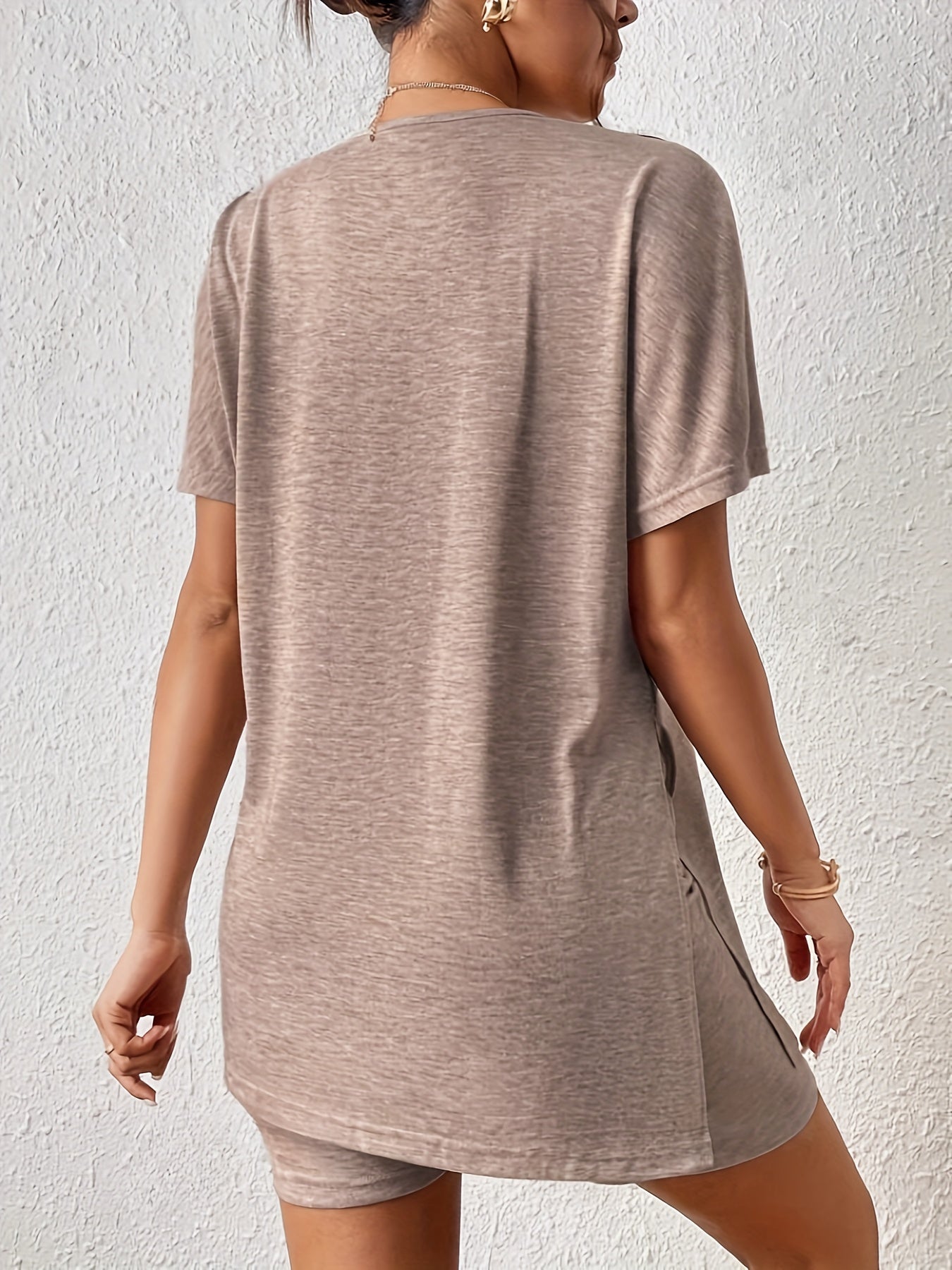 Damset Lounge Wear T-shirt och Shorts med Slits Elegant Stil