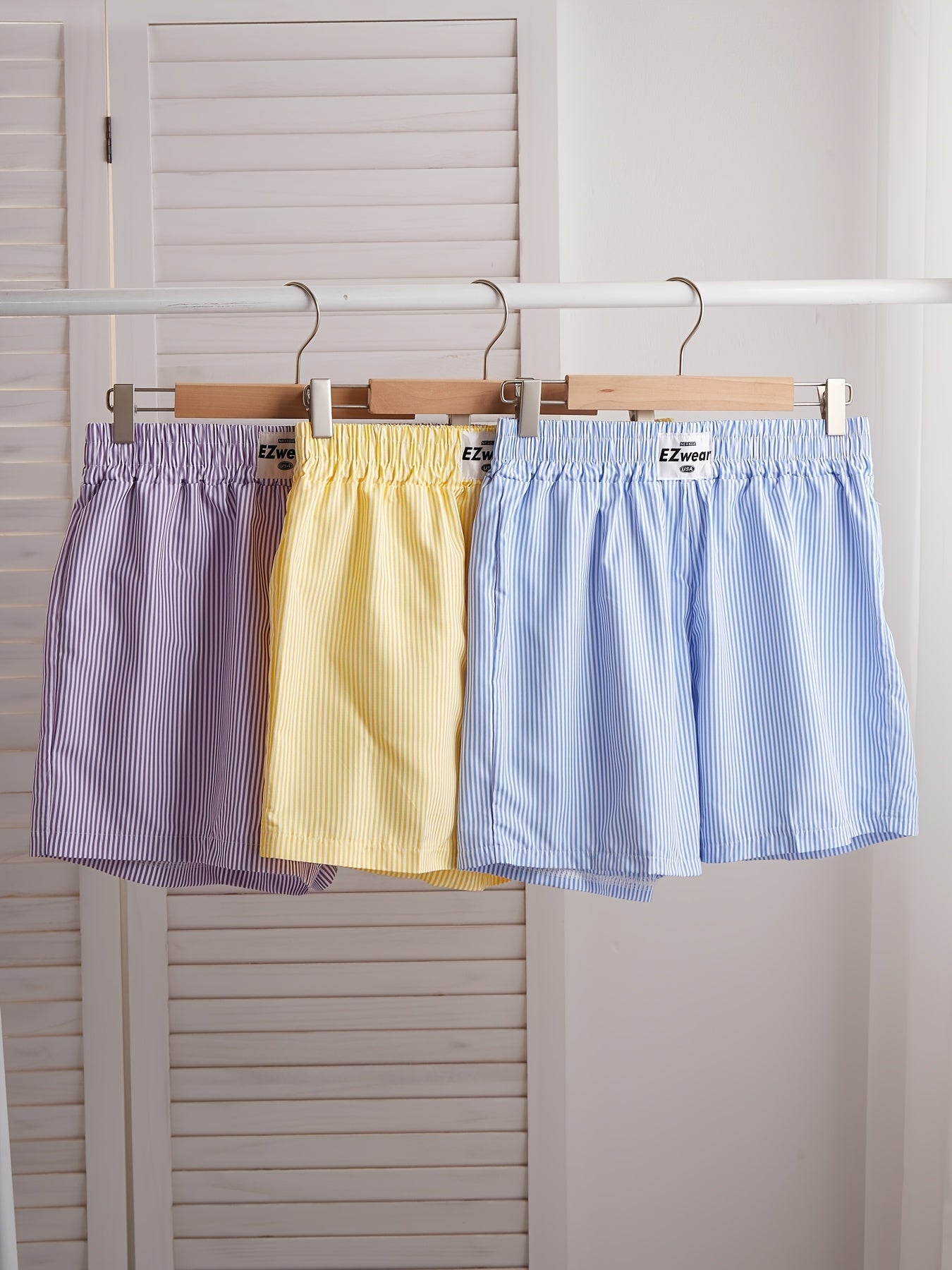 Damers randiga avslappnade pyjamasshorts – perfekt för vardagskomfort och sommar