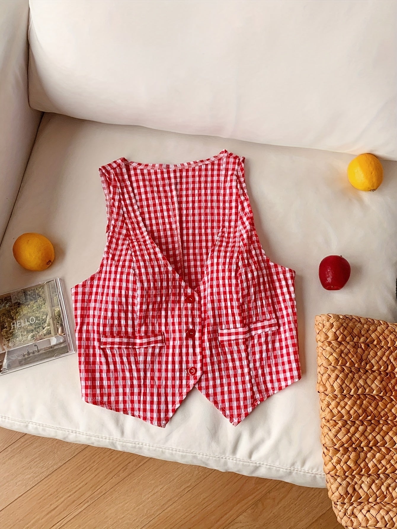 Damväst i elegant rutigt mönster, ärmlös för vår och sommar, stilren och trendig