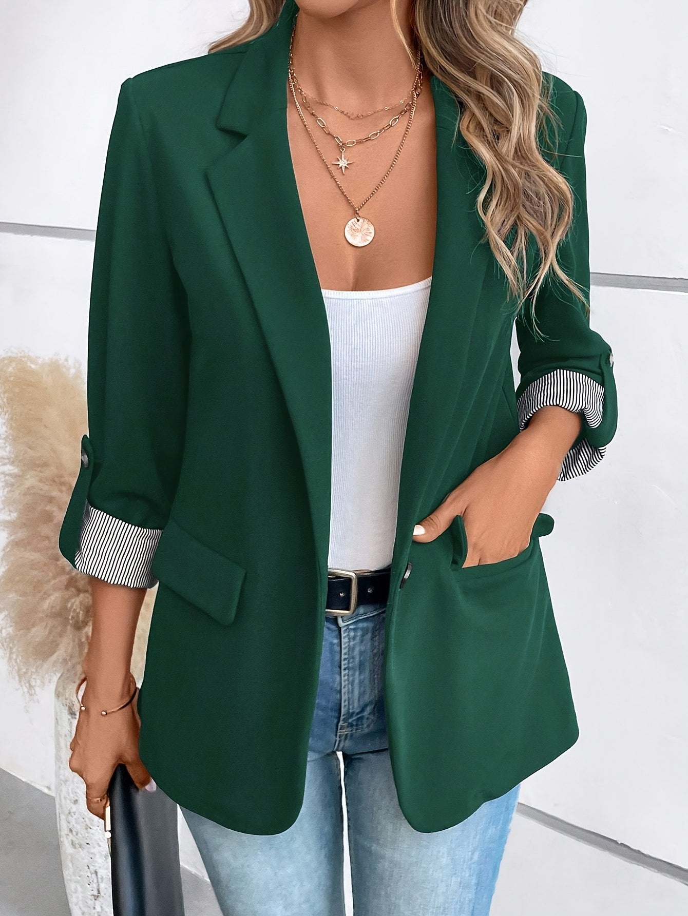 Dam Blazer Elegant Kavaj med Uppvikta Ärmar – Perfekt för Kontor och Vardag