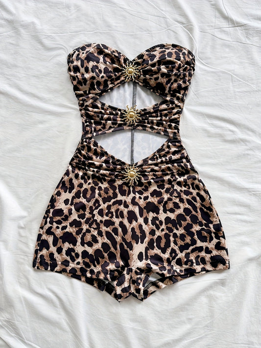 Dam Baddräkt Retro Bandeau Leopardmönstrad med Utskärningar och Dekorativa Spännen – Perfekt för Strand och Pool