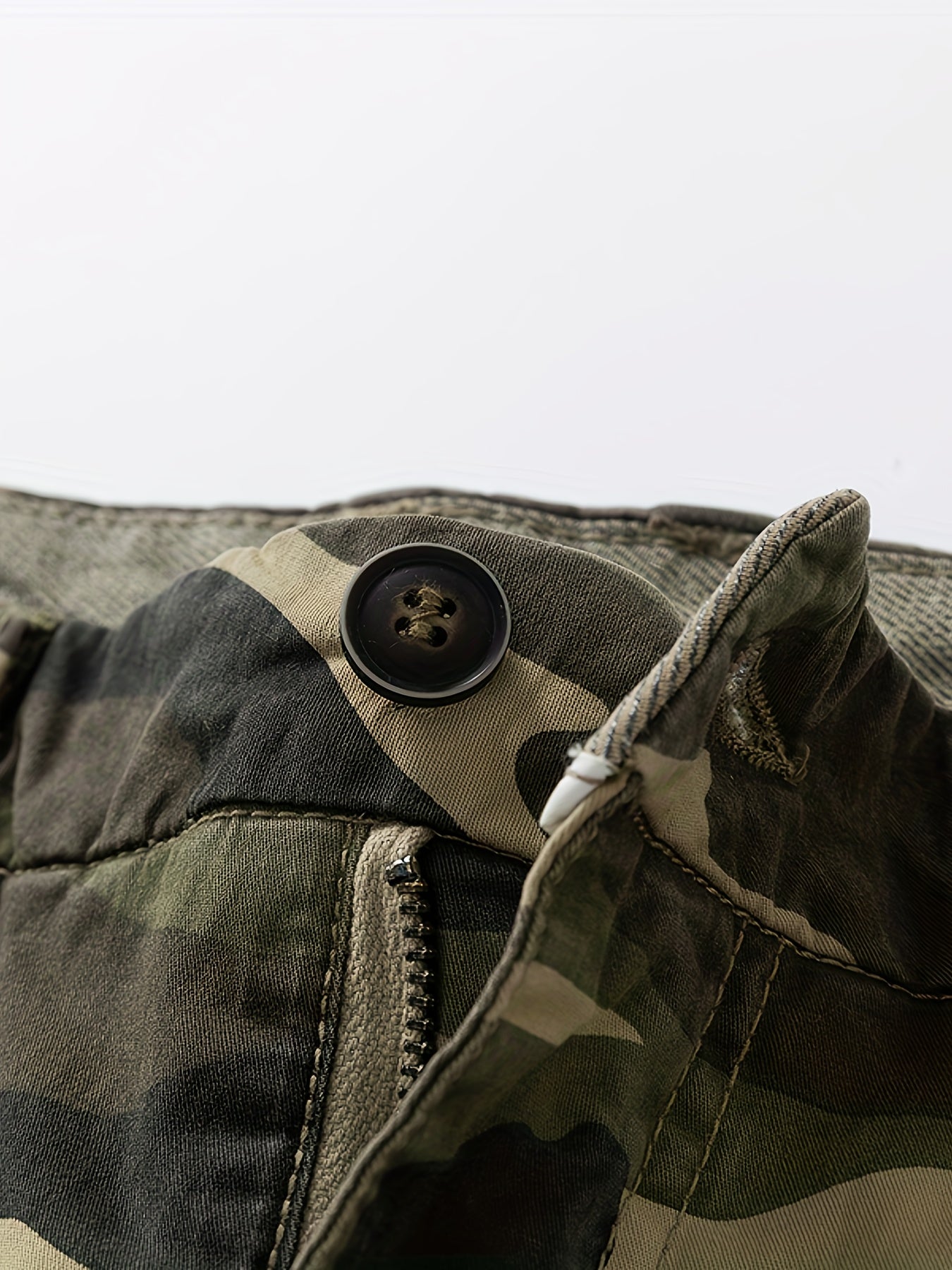 Herr Cargoshorts med Camouflagemönster – Lediga och Praktiska Shorts för Utomhusbruk