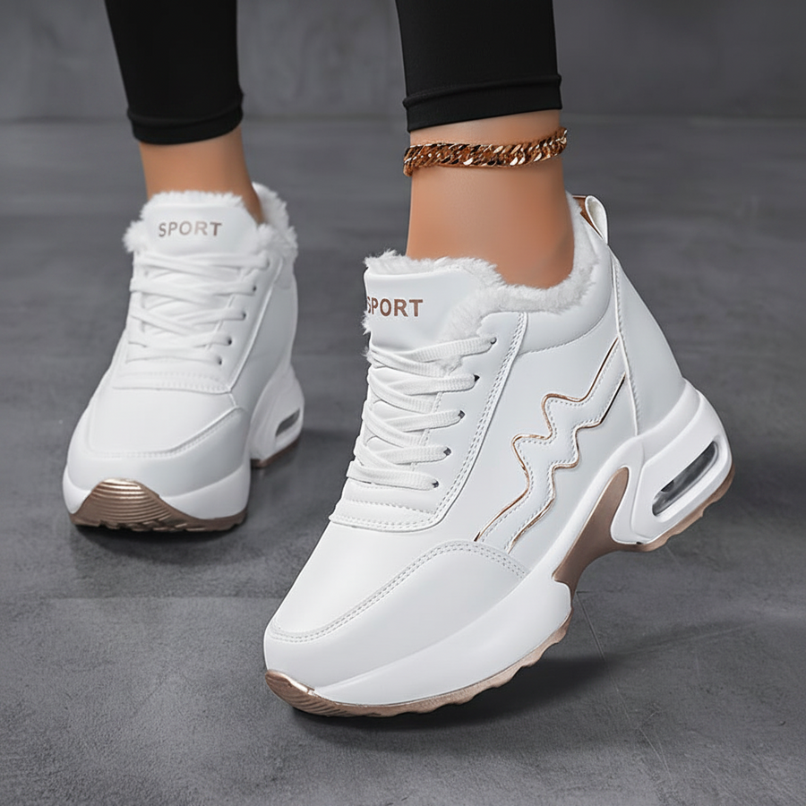 Vita sneakers med varmt foder, tjock sula och snörning