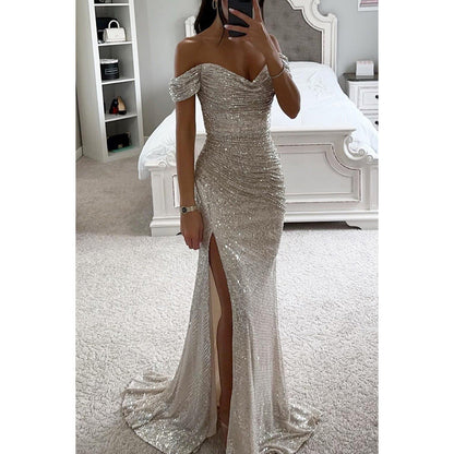 Somrig glittrig festklänning dam – elegant off shoulder långklänning för sommarbröllop och fest