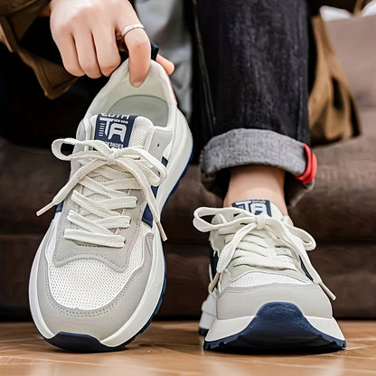 Herrsneakers med modern design för vardagsbruk och sportig stil