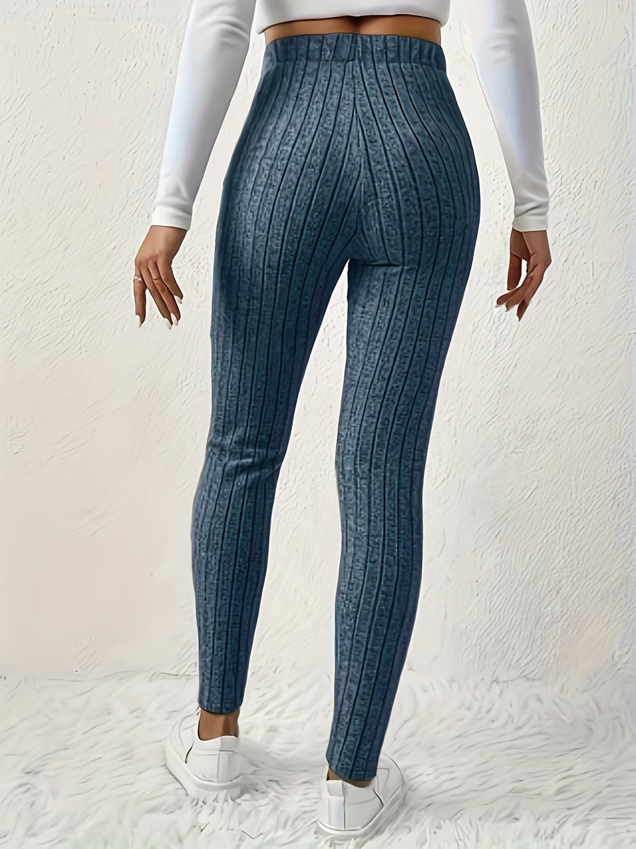 Gråa Dam Leggings med Ribbad Struktur och Fjärilsdetalj, Hög Midja