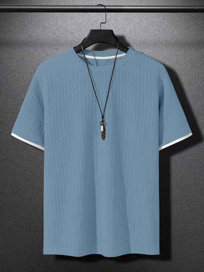Herr T-shirt med modern struktur och avslappnad passform – trendig vardagsstil
