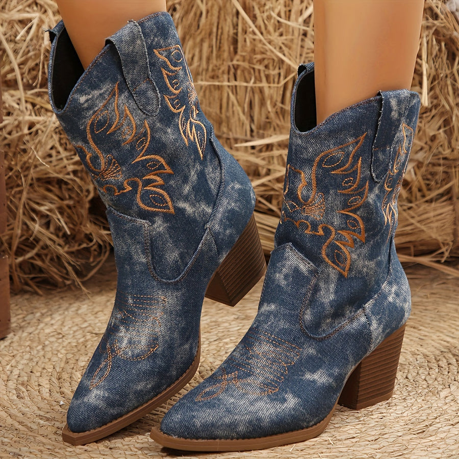 Cowboyboots med brodyr i denimlook och bred klack