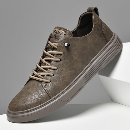 Herrsneakers för vardag och streetwear – modern låg profil, trendig design