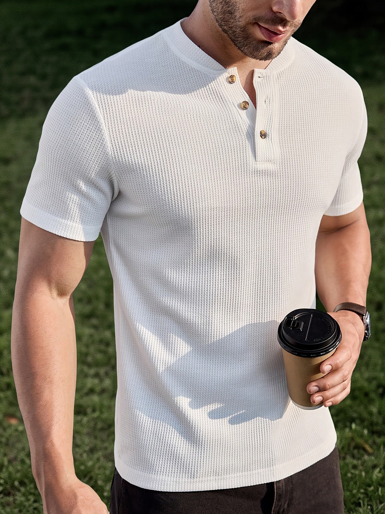 Herrarnas kortärmade Henley tröja – Modern stickad stil för avslappnade tillfällen