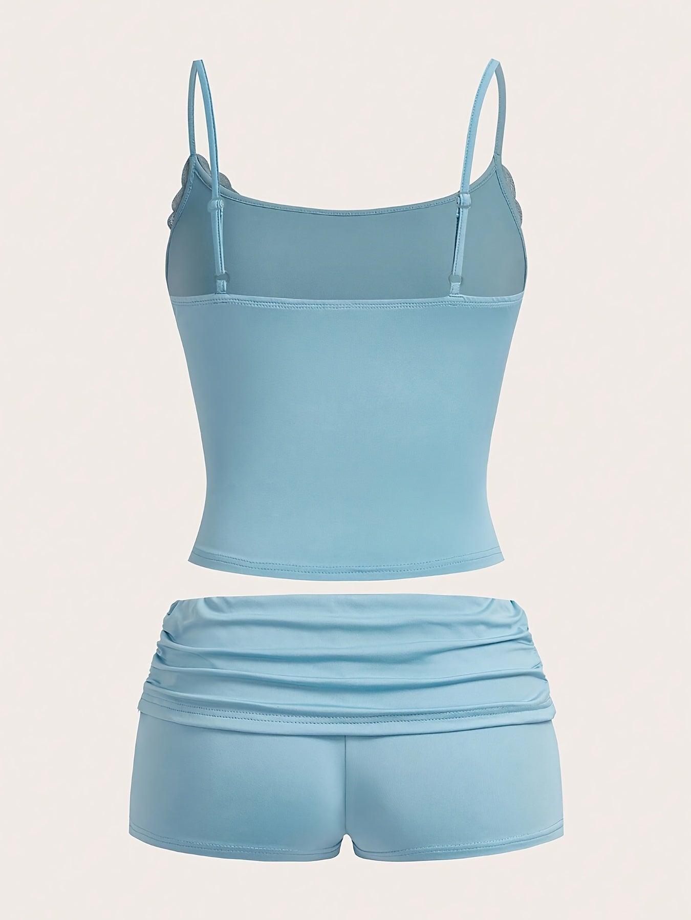 Damset med kort topp och shorts – Elegant och bekväm för vår och sommar
