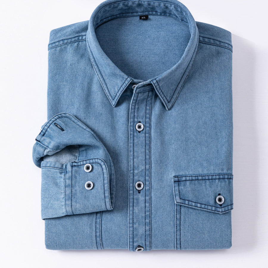 Jeansskjorta med lång ärm och bröstfickor i denimlook