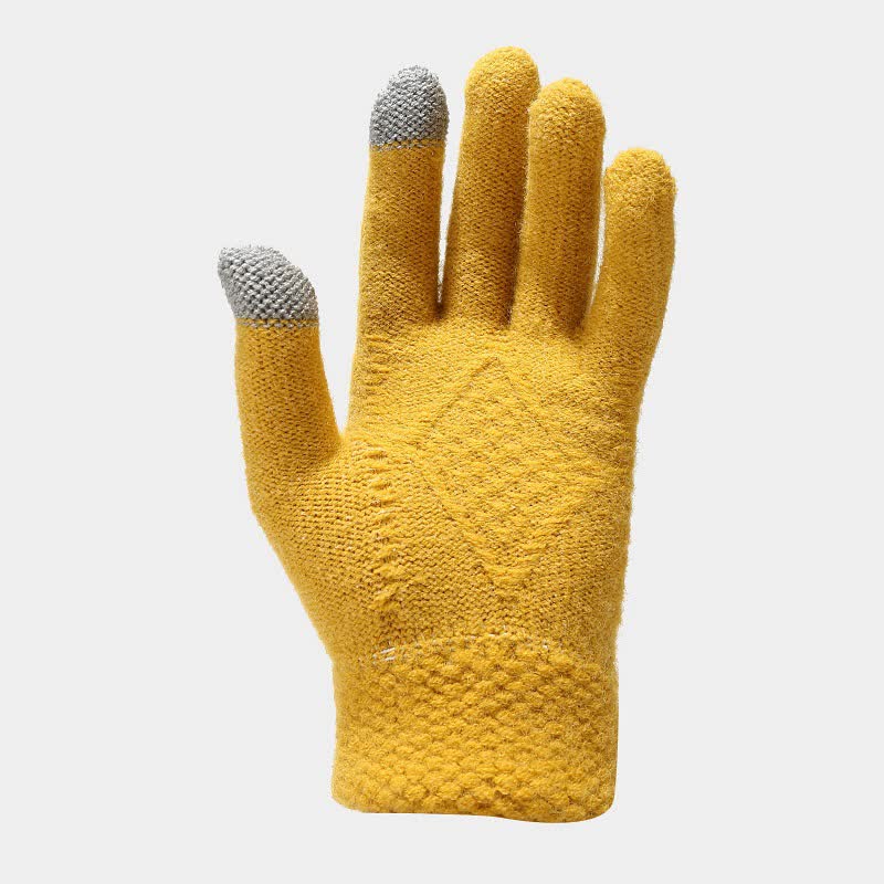 Mössset med mössa, halsduk och handskar, stickat med diamantmönster och pompom
