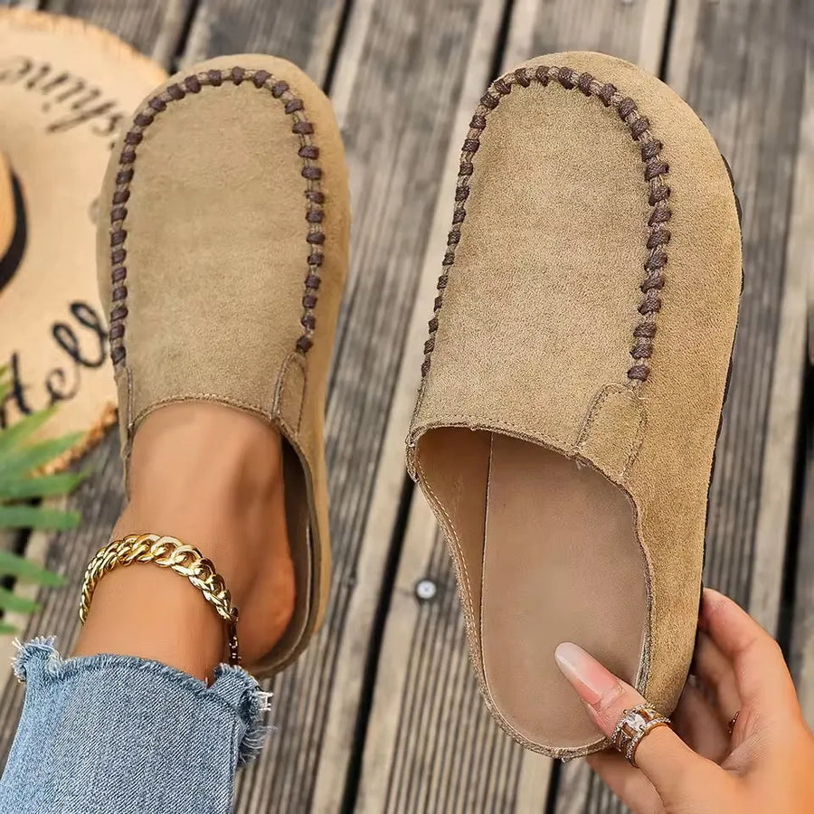 Mockasin Toffel för Dam med Dekorativ Söm, Bekväm Slip-on Modell
