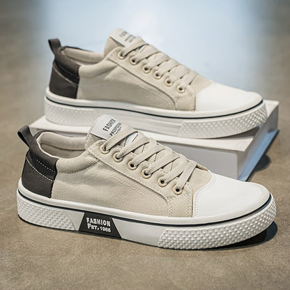 Herrsneakers i avslappnad streetstil för vardagsbruk och promenader