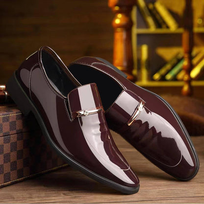 Herr Slip-On Lackskor – Elegant Loafer för Fest och Kontor