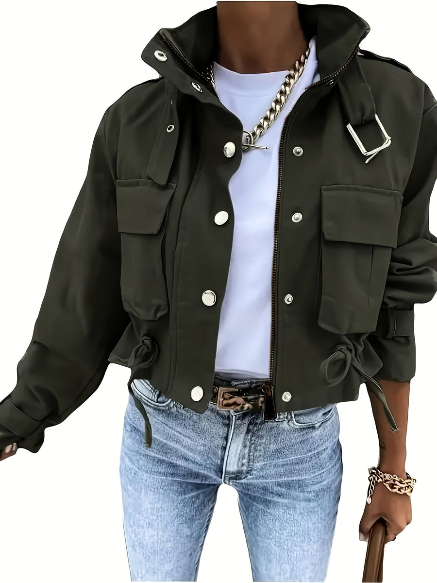 Dam kort jacka med krage och fickor, justerbar midja, militärstil