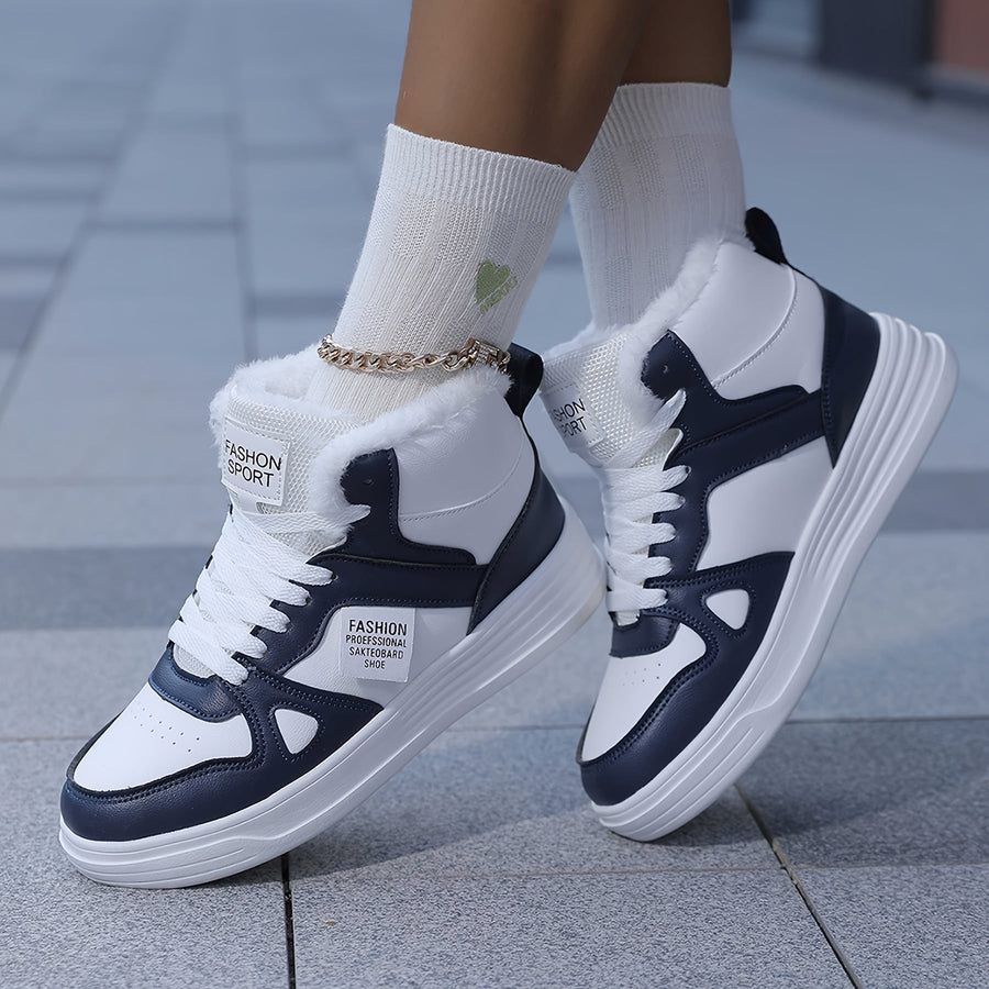 Vinterfodrade sneakers med högt skaft och snörning, tre färger