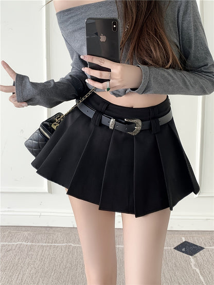 Dam Kjol och Crop Top Set, Plisserad Mini Kjol med Bälte, Trendig och Sexig Outfit för Vardag och Fest