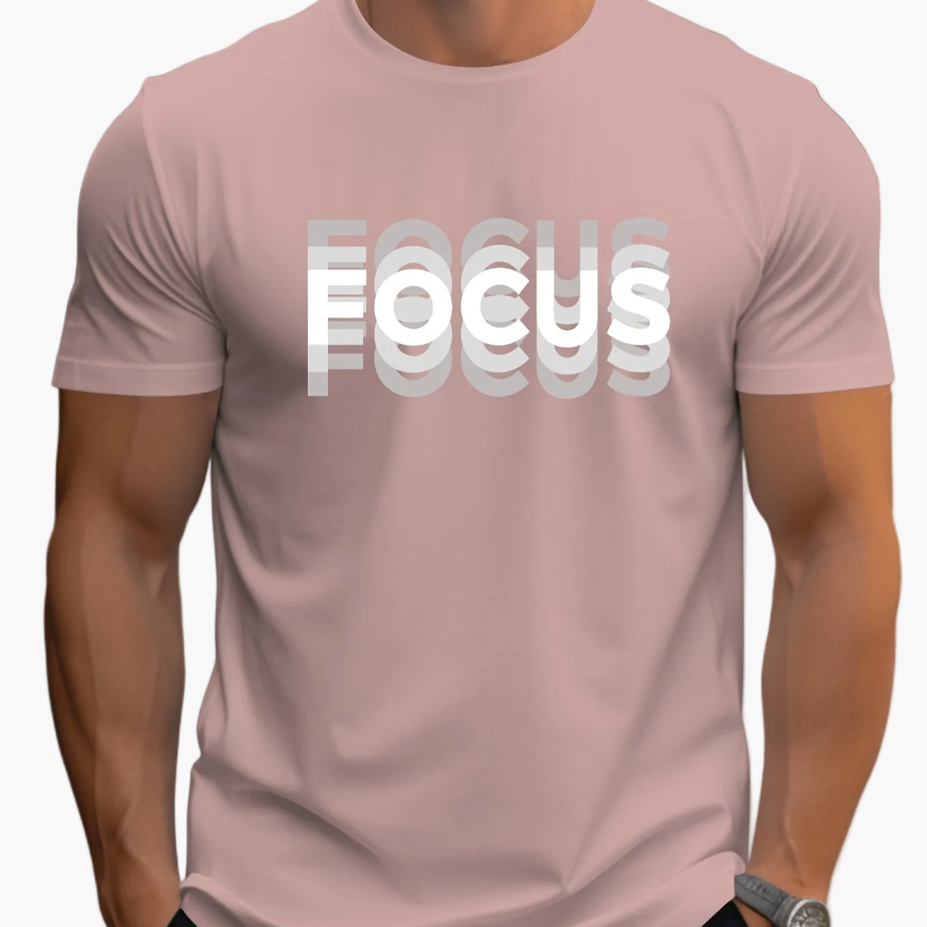 Herr T-shirt med modern textdesign och motiverande budskap – FOCUS, avslappnad stil för vardagsbruk