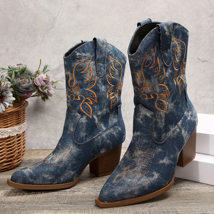 Cowboyboots med brodyr i denimlook och bred klack