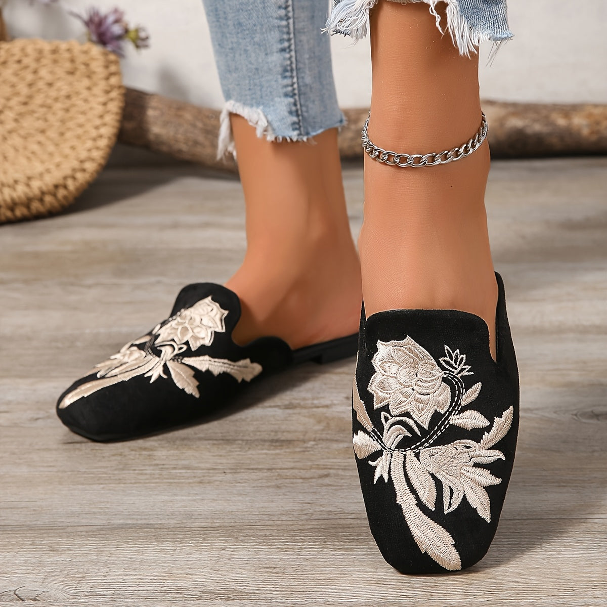 Dam Tofflor Slip-on Elegant Broderad Design Mode Skor för Vardag & Fest