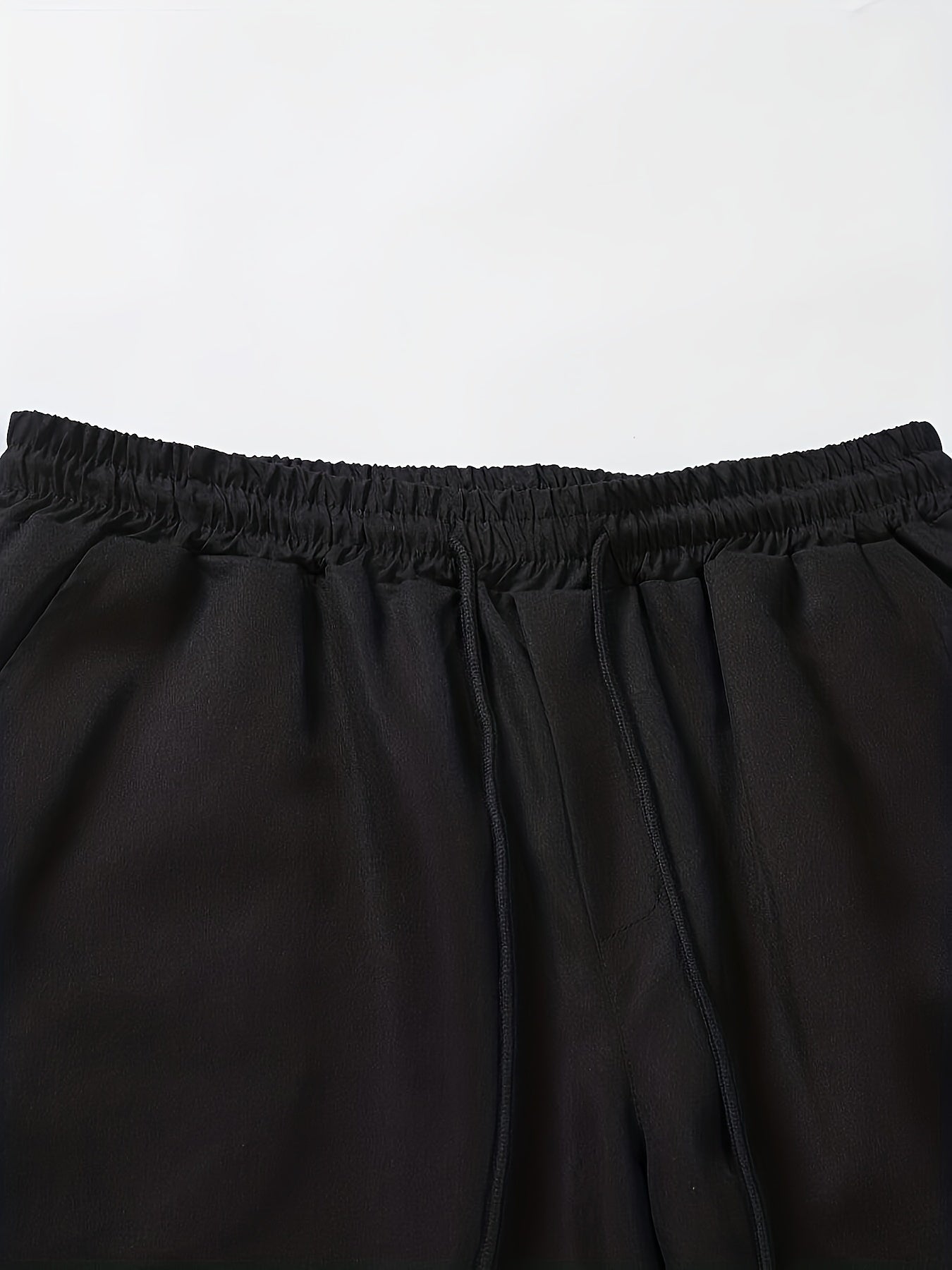 Herrset – Somrig semesterlook med palmtryck, kortärmad skjorta och shorts, avslappnad stil för fritid och strand