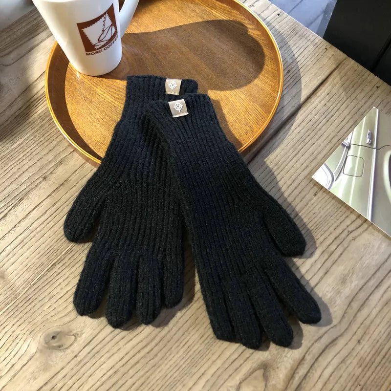 Stickade handskar i mjukt material med ribbad mudd, flera färger