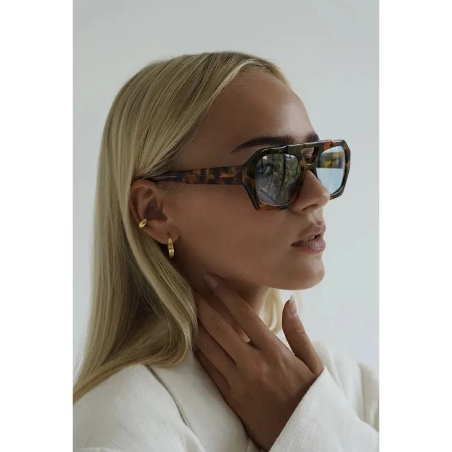 Dam Solglasögon Trendiga Fyrkantiga Fashion Accessoar Vår/Sommar