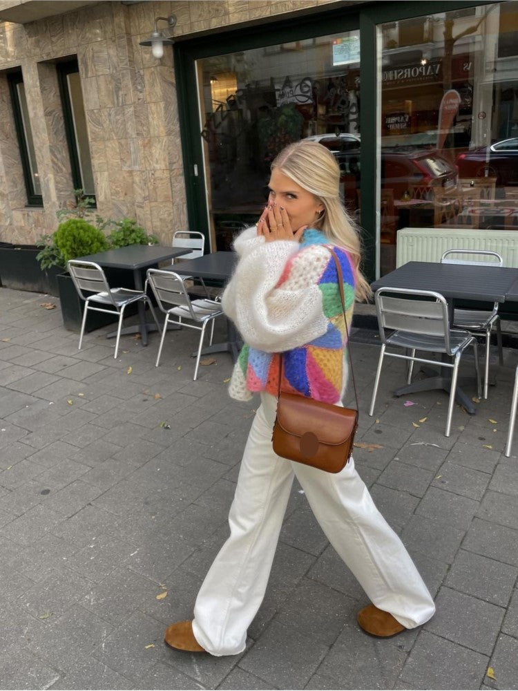 Mönstrad stickad tröja med ballongärmar