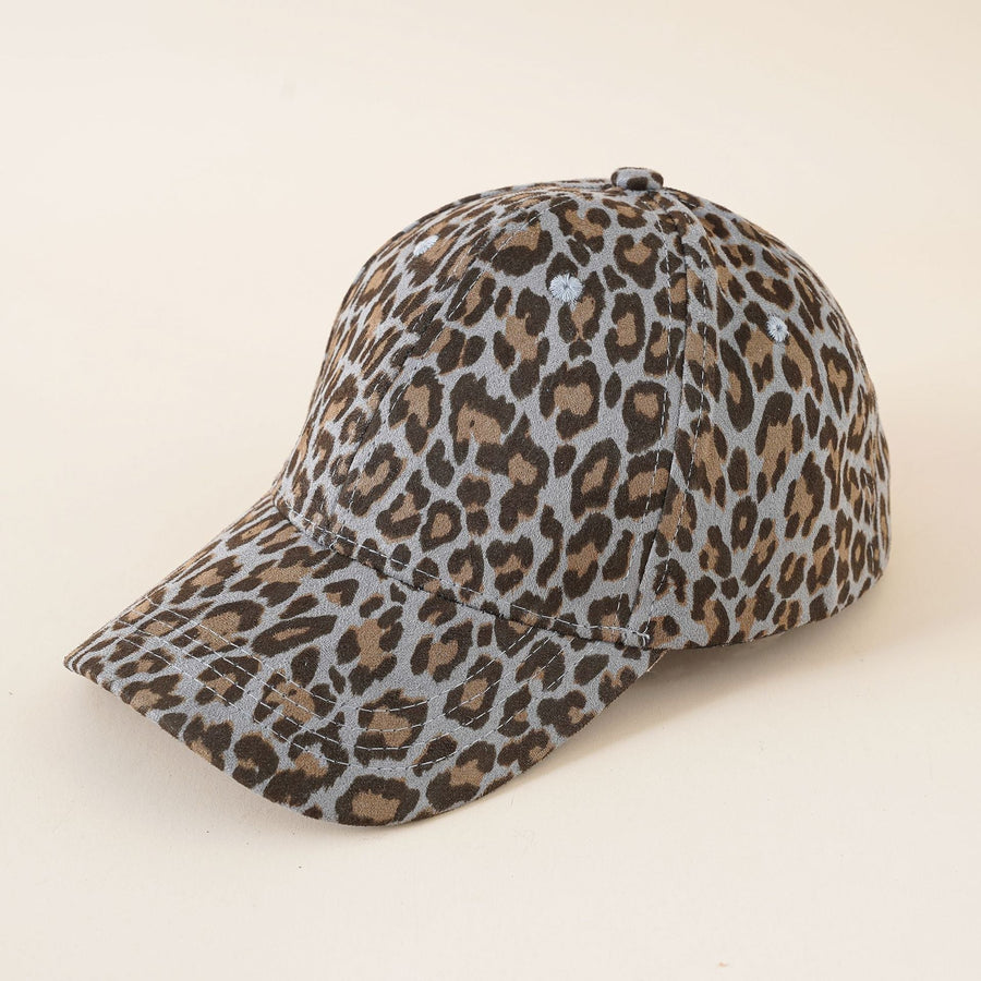 Baseballkeps med leopardmönster i olika färger
