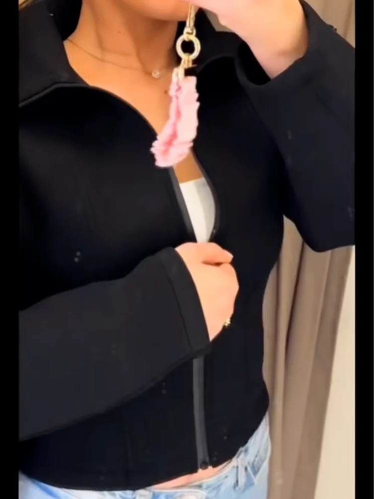 Dam Dragkedjetröja med Krage och Figurnära Passform