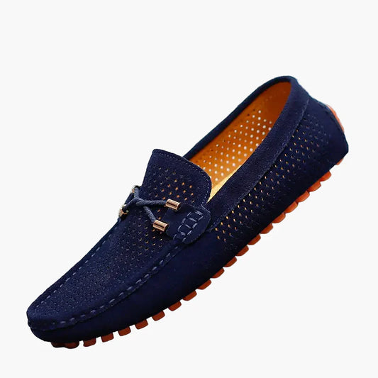 Herrloafers – Elegant Perforerad Slip-on Skomodell för Vardagsbruk och Fritid
