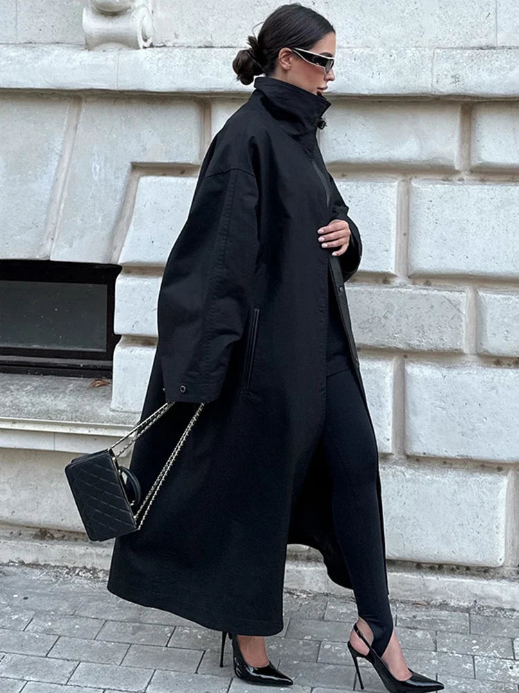 Dam Trenchcoat Lång, Överdimensionerad i Svart med Hög Krage och Bälte