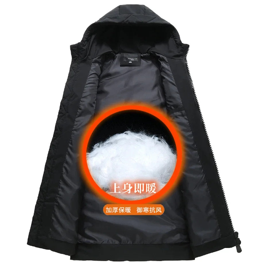 Svart lång parkas med huva och vita ränder, Ytterrock med stor dragkedja