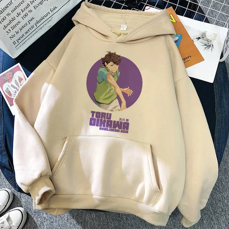 Hoodie med Karasuno Volleyball Club-tryck, beige/svart, unisex