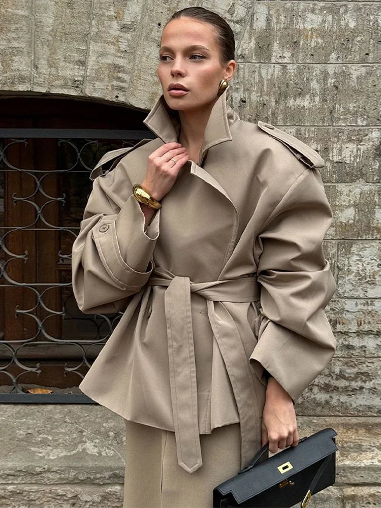 Dam Trenchcoat Lång, Överdimensionerad i Svart med Hög Krage och Bälte