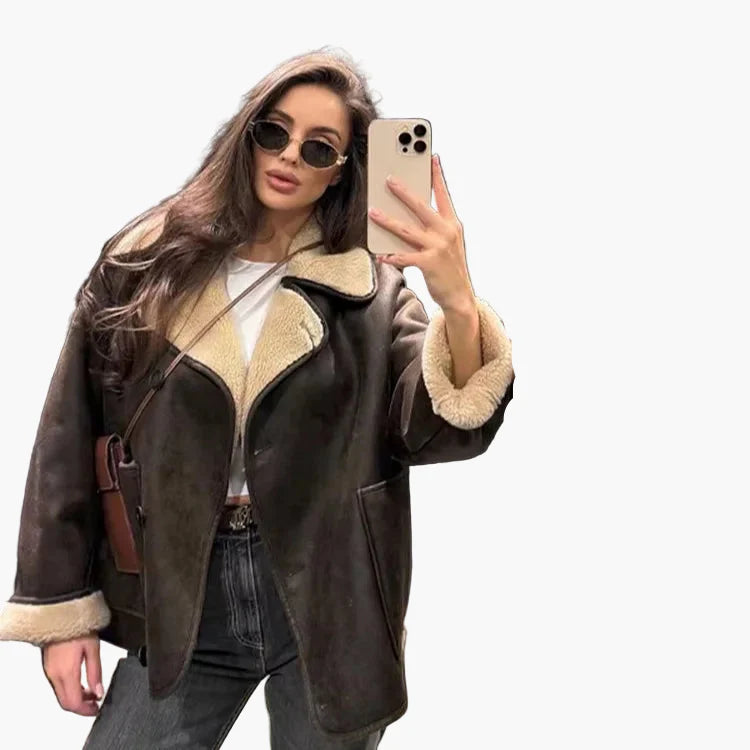 Damjacka i trendig oversized streetwear-stil – Perfekt för vardag och stadsliv
